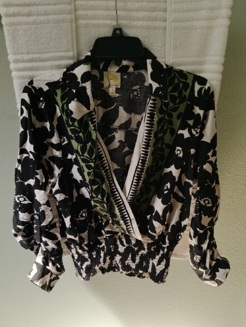 fig and flower Black & White Floral V-Neck Top with Green Trim